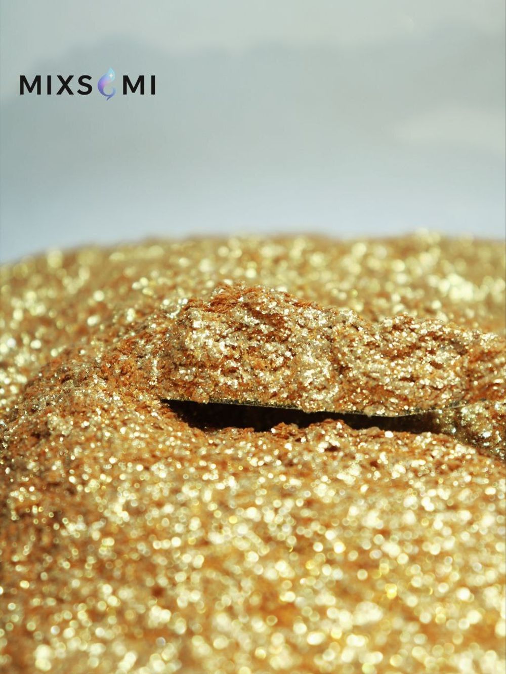 Премиум пигмент 8888 - Золото мерцающий супер блеск - универсальный