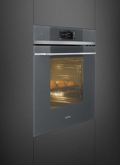 Электрический духовой шкаф Smeg SFP6106WTPS