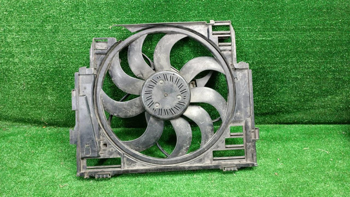 Диффузор с вентилятором BMW 5er F10 (2009-2017)