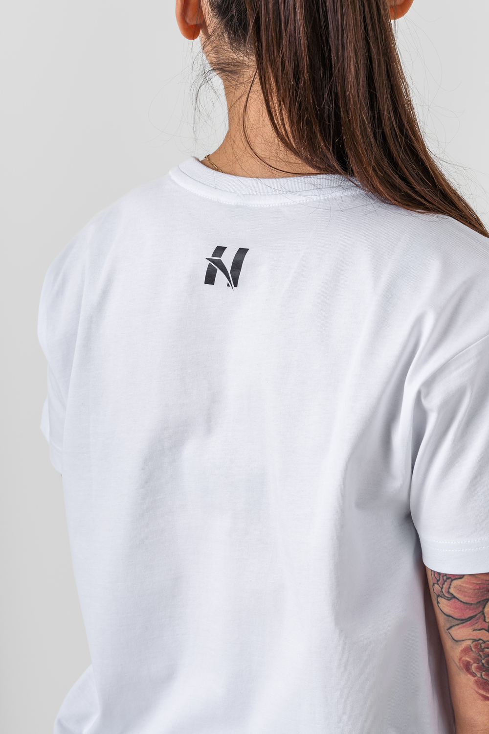 Футболка T-Shirt GYM ESSENTIALS 380 Белая
