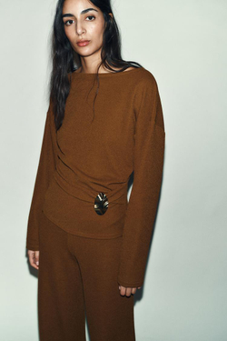 ZARA ФАКТУРНЫЙ ТОП С ПРЯЖКОЙ, ГОРЧИЧНЫЙ