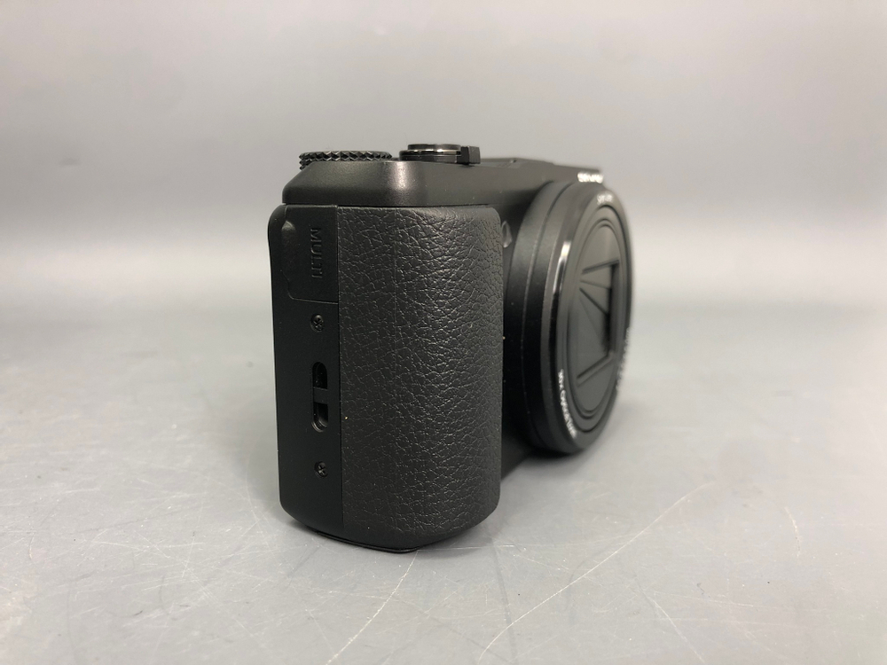 Sony Cyber-shot DSC-HX50