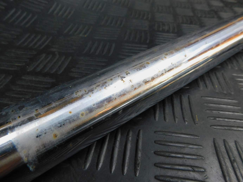 Перья вилки Yamaha XJR1300 RP03J 2005