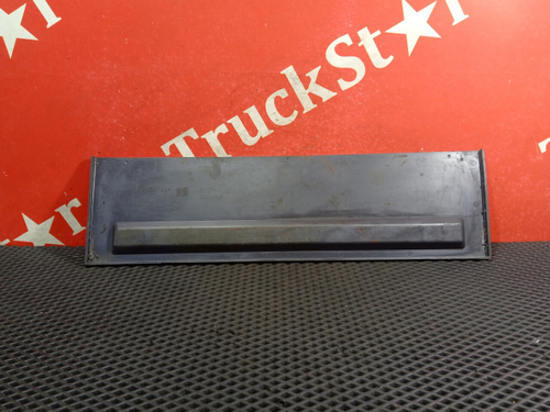 Панель вещевого отделения спальной полки