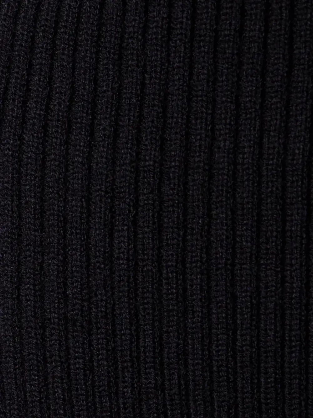 Черная шапка детская бини на осень