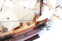 Van Der Heijden Модель парусника "HM Bark Endeavour", Англия