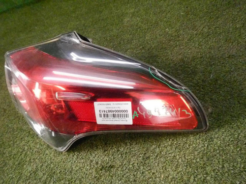 Фонарь правый внешний Toyota RAV4 CA40 (2015-2019)