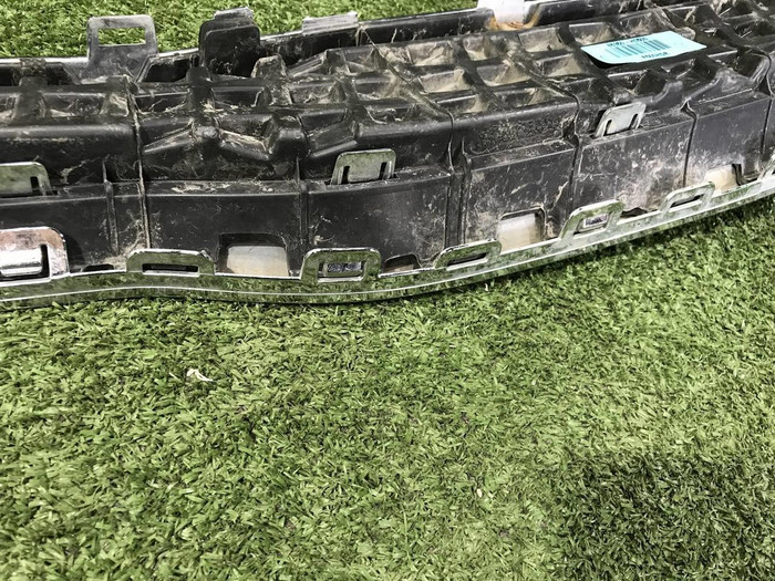 Решетка радиатора KIA Rio 4 X-Line (2017-2020)