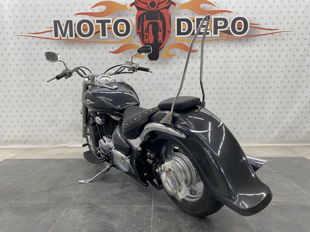 Suzuki Intruder 400 Classic , 2005