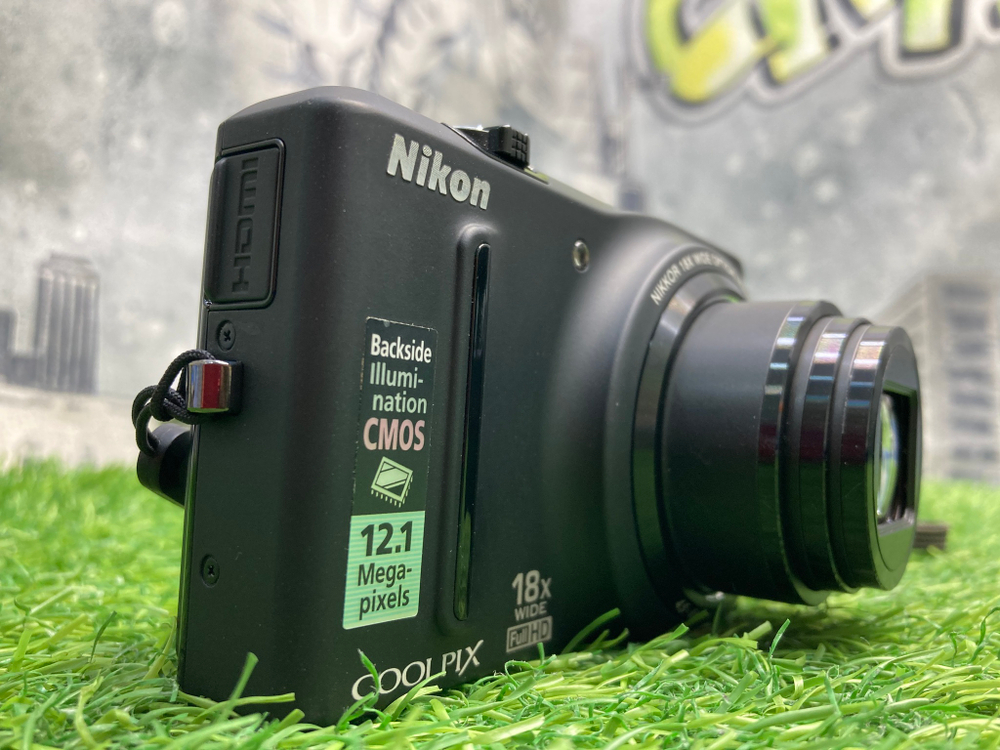 Nikon Coolpix S9100