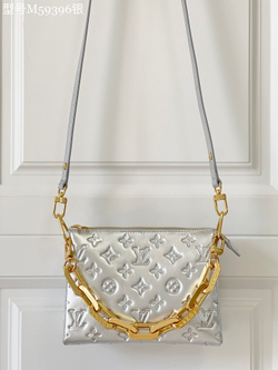 Louis Vuitton Coussin BB