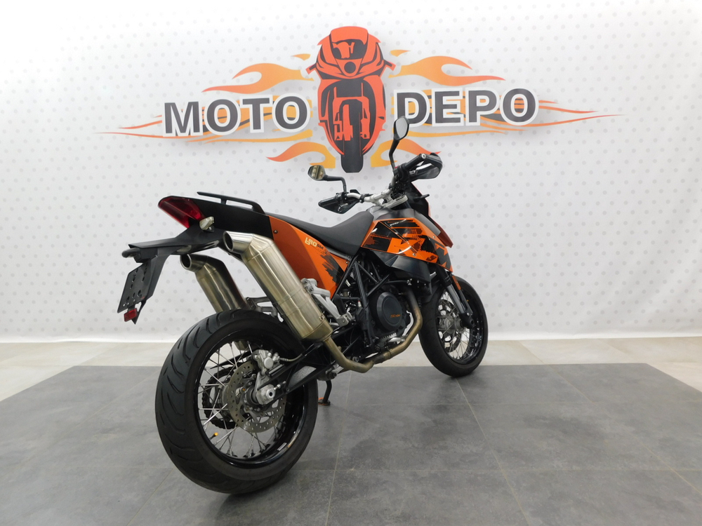 KTM 690 Supermoto 038488