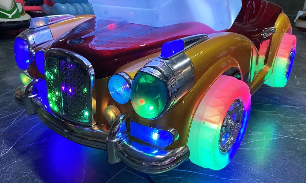 аттракцион качалка, детская качалка с видеоигрой, качалка с видео игрой для детской комнаты, дорогие качалки с игрой, автомат качалка, качалка с монетоприемником, аттракцион качалка с видео игрой