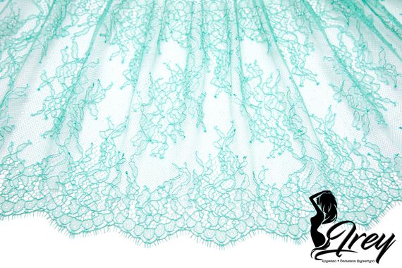 01-11 Кружево шантильи 23 см, ментол