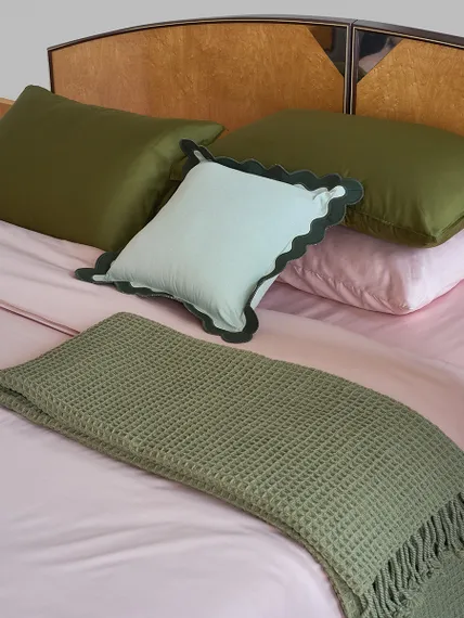 Плед из шерсти травянисто-зеленого цвета из коллекции essential, 130х180 см