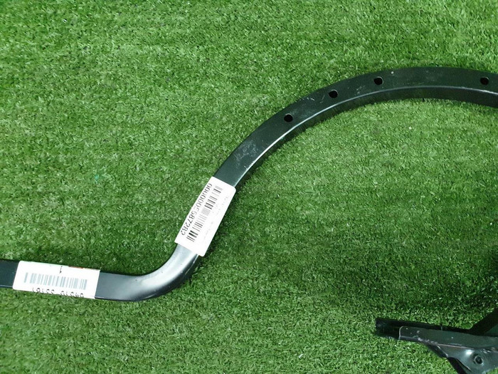 Петля крышки багажника Toyota Camry xv70 (2017-нв)