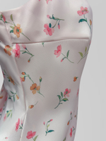 Платье-комбинация Ailuna collection 777 атласное в цветок на лямках с регулировкой