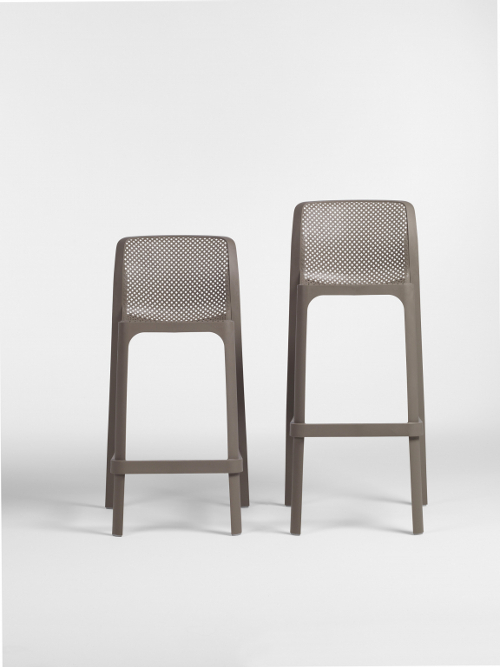 Стул пластиковый полубарный Net Stool Mini