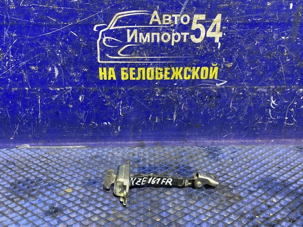 Ограничитель двери передней правой TOYOTA COROLLA AXIO 2012-2017