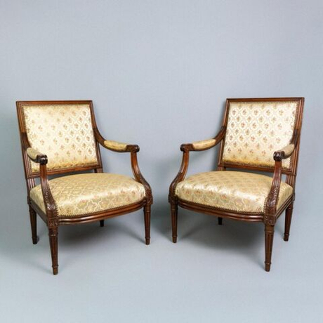 Винтаж: Пара кресел в стиле Людовика XVI