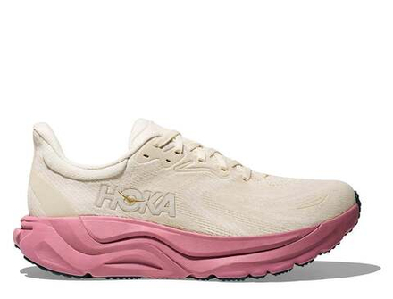 Женские кроссовки для бега Hoka Arahi 8 W кремово-розовые