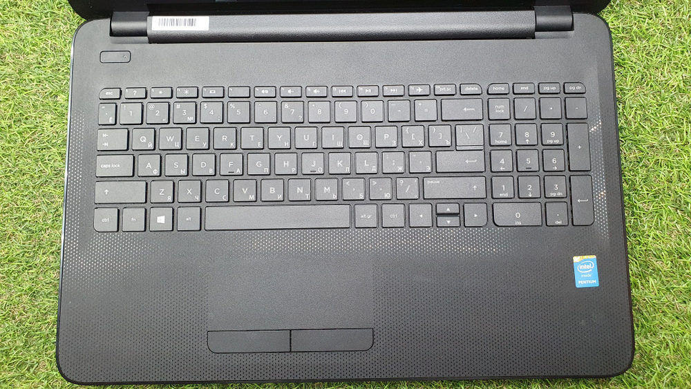Ноутбук HP Pentium/8 Gb/HDD 1 Tb