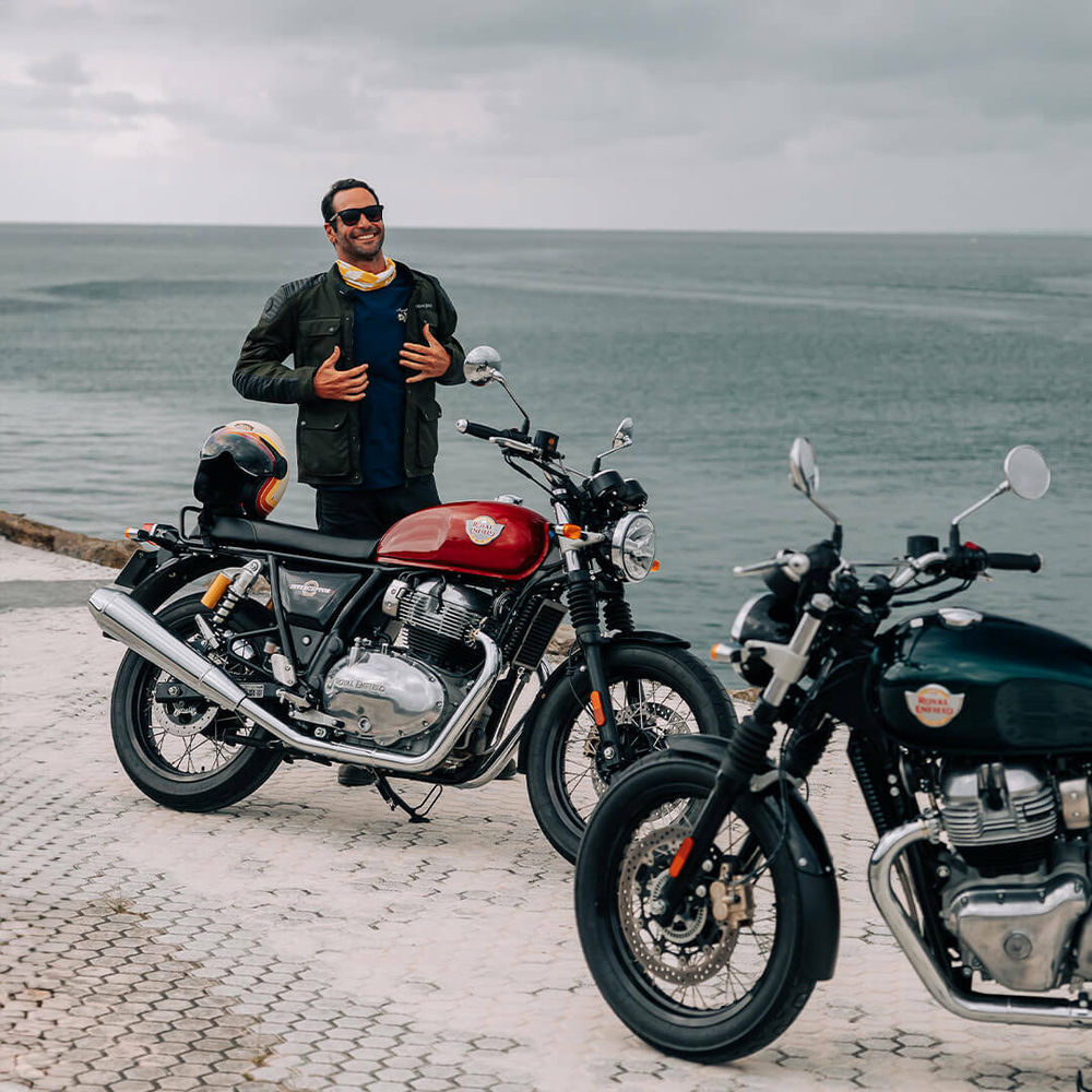 Royal Enfield Interceptor 650 Canyon Red (Standard / Single tone)
