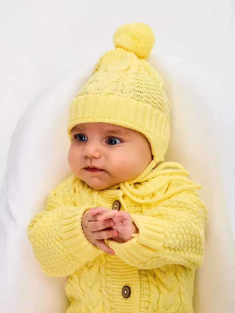 вязаный комбинезон для новорожденных