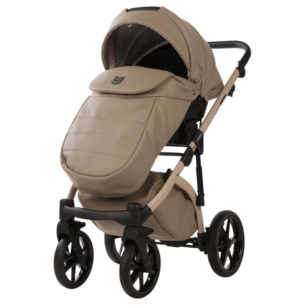 Коляска 3 в 1 Adamex Chantal Pro Natura