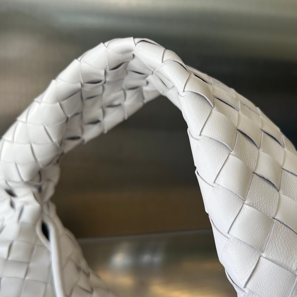Bottega Veneta Small Hop 41 cm