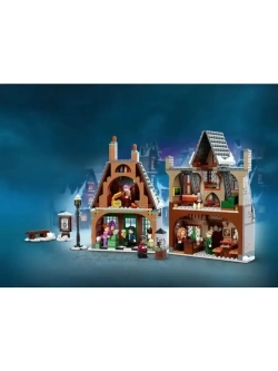 Конструктор Визит в деревню Хогсмит 885 деталей 6048