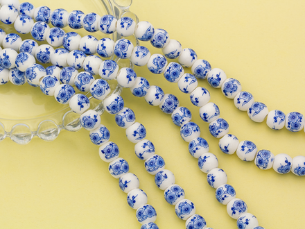 Бусина "Синие цветы" 8мм, фарфор