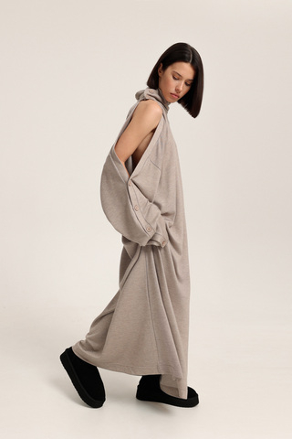 Платье трикотажное на пуговицах