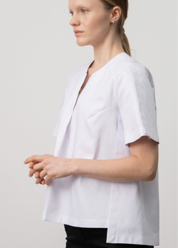 Медицинская туника летящая
