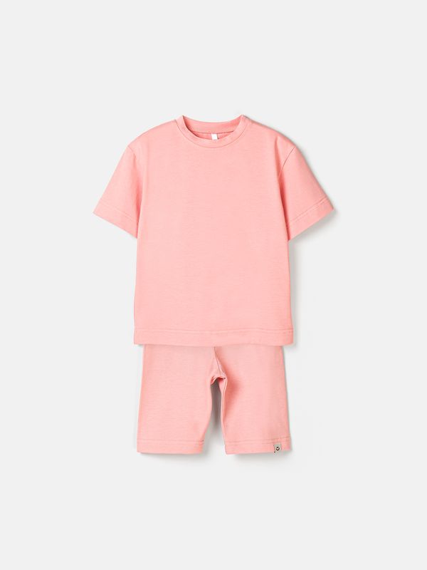 Комплект футболка оверсайз и велосипедки 