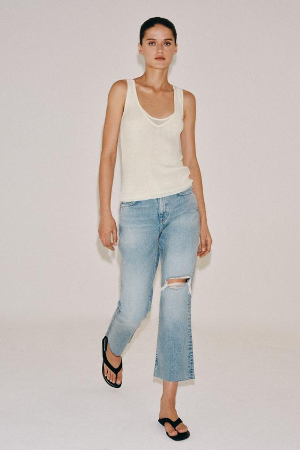 ZARA УКОРОЧЕННЫЕ ДЖИНСЫ RELAXED BOOTCUT СО СРЕДНЕЙ ПОСАДКОЙ — ZW COLLECTION, ГОЛУБОЙ