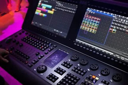 Написание патчей для любых консолей светового оборудования