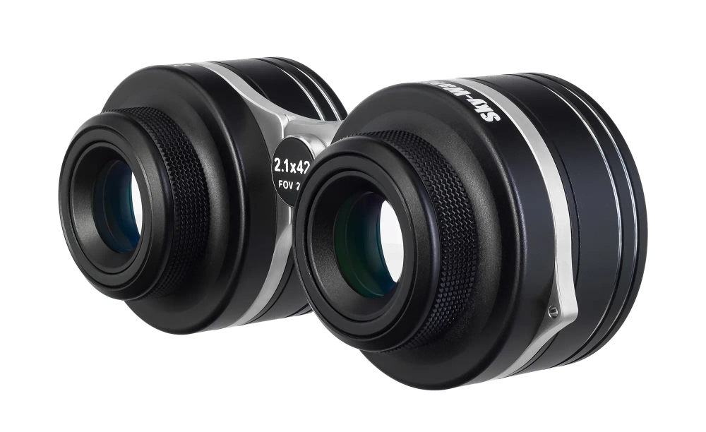 Бинокль широкоугольный Sky-Watcher 2,1x42 задний вид окуляры