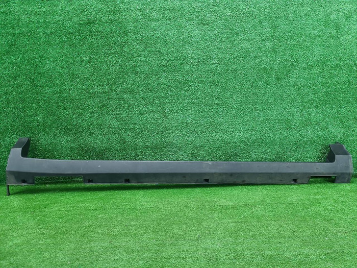 Накладка порога правая Geely Coolray (2023-н.в.)