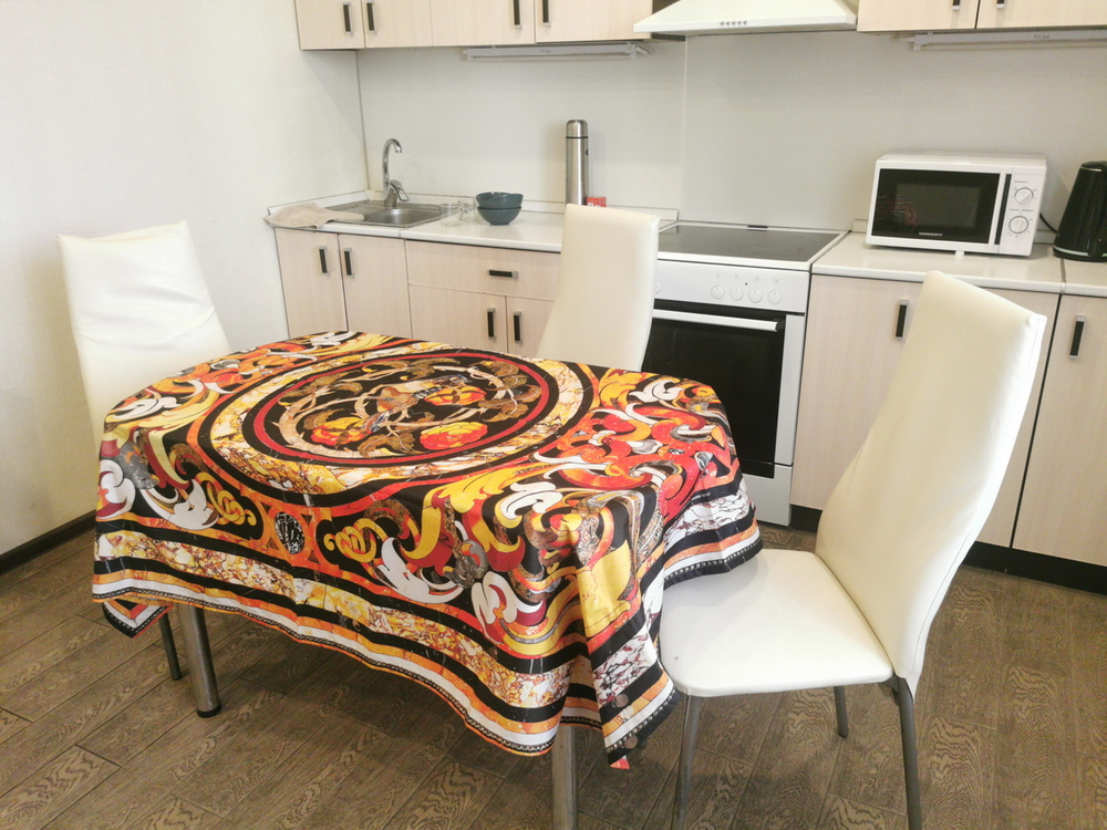 Скатерть «Пьетра Дура с птицей»