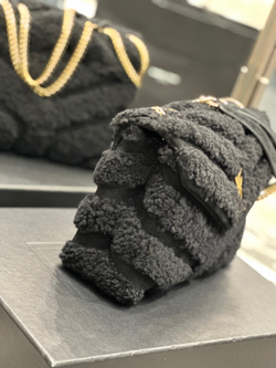 Saint Laurent Loulou 25 cm