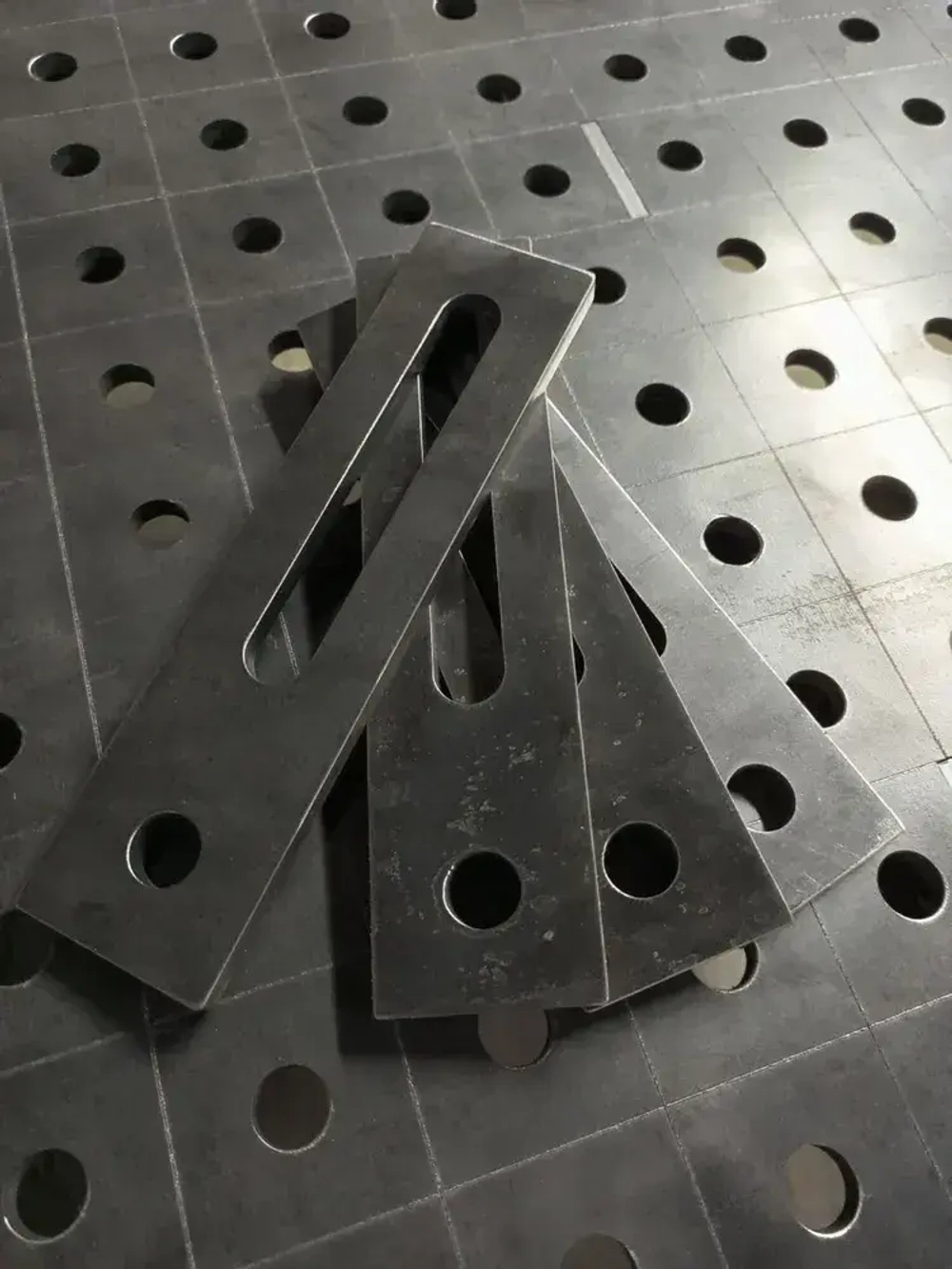 Упор прямой 200*50*8, 2шт, для сварочного, сборочного, монтажного стола