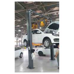 WDK-529 Подъемник двухстоечный с верхней синхронизацией 4 тонны, одност.разбл., 380В