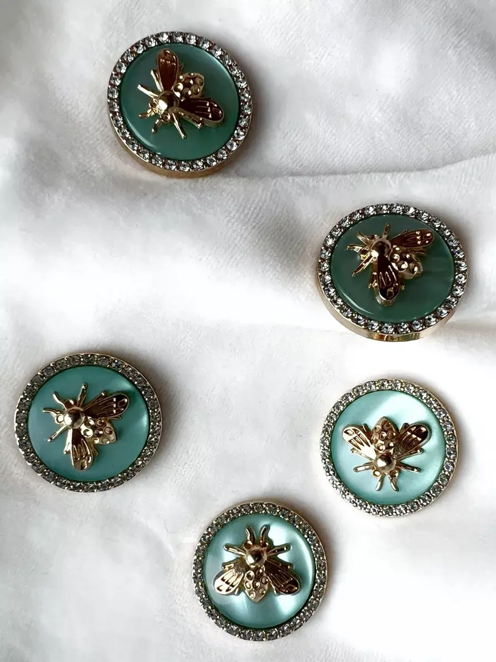 Декоративные металлические пуговицы Жуки-Пчела