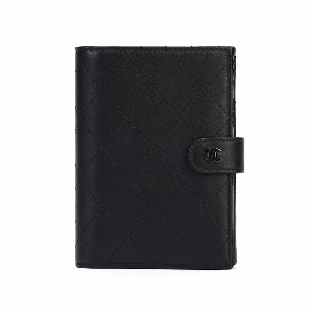 Картхолдеры и кошельки CHANEL 24P, AP3824