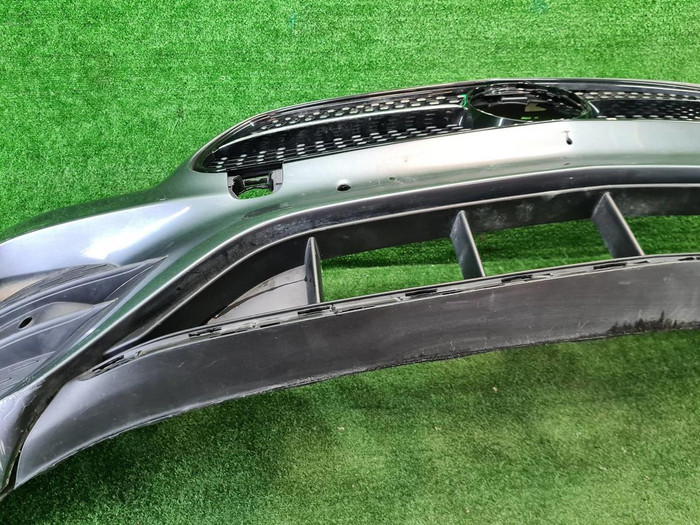 Бампер передний Mercedes E W213 20-23 AMG В сборе