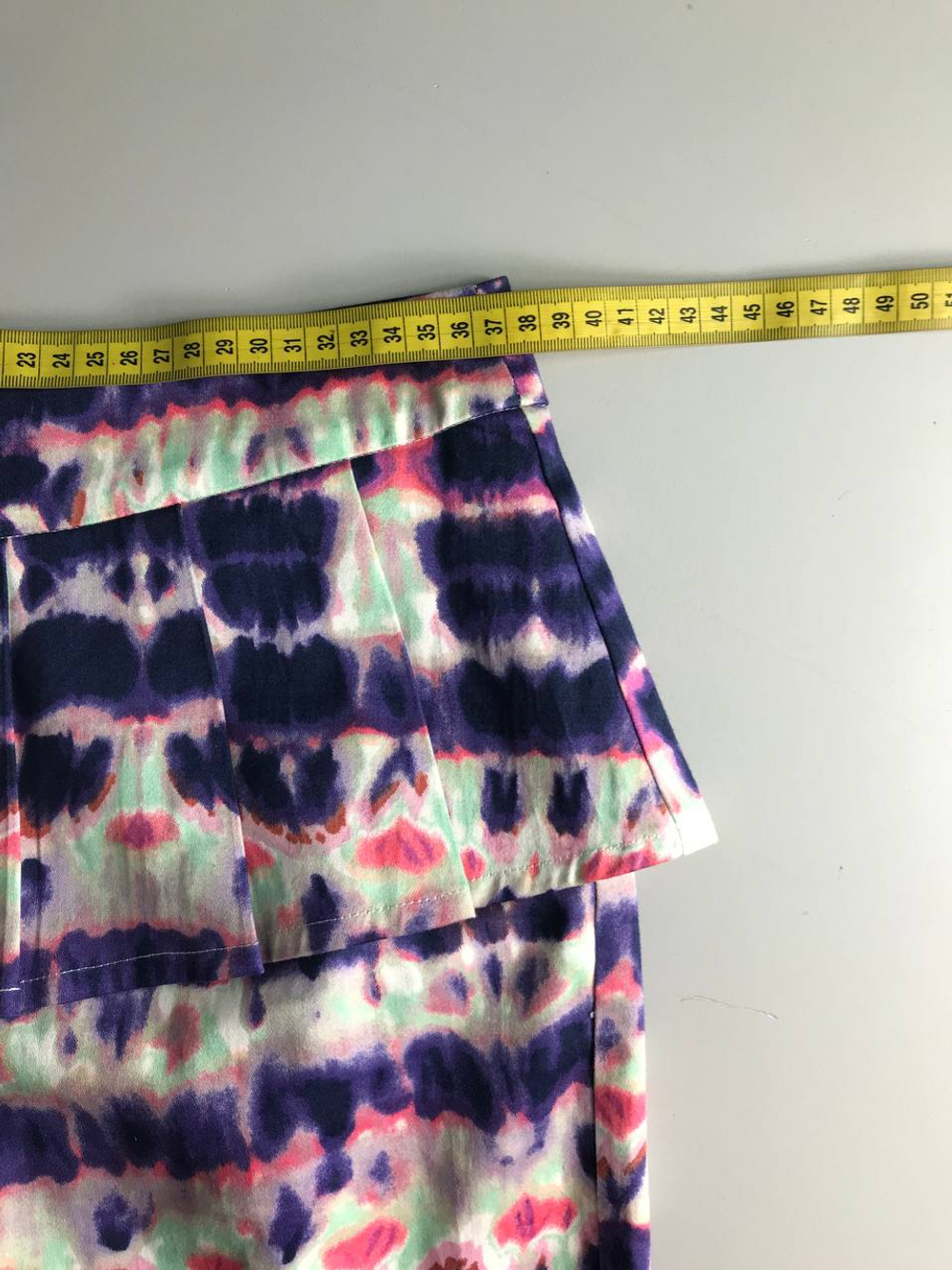 Юбка F5 с баской, маркировка S, визуально на 44 размер