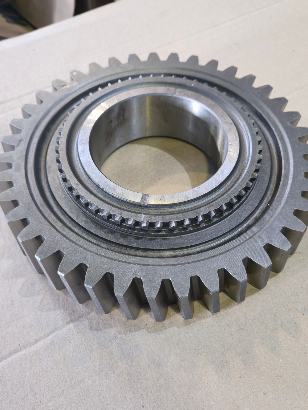 Шестерня КПП ЯМЗ-239 1-й передачи 39 зубьев АВТОДИЗЕЛЬ