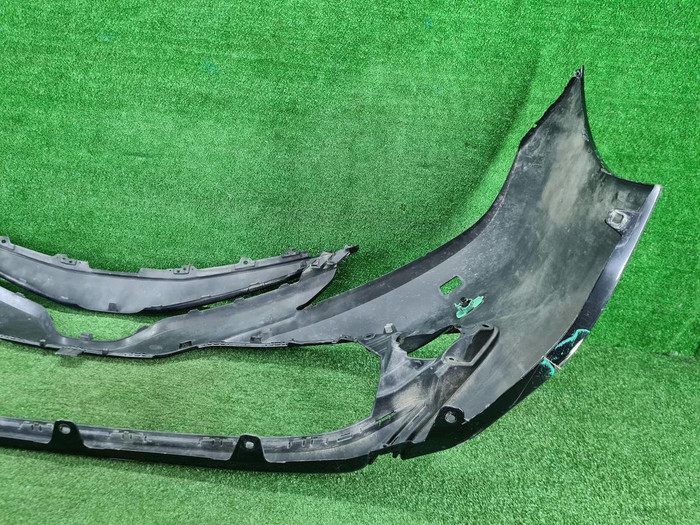 Бампер передний Toyota Camry 8 XV70 (2017-2021)