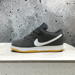 Nike SB Dunk Low • Black